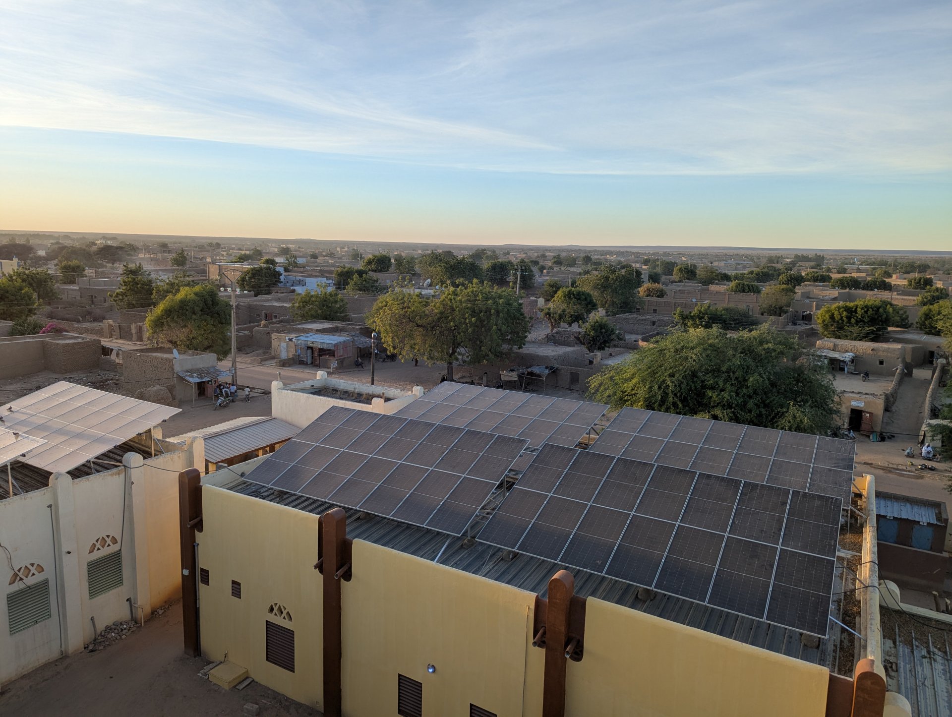Solar panels installed at Niafounké hospital in northern Mali