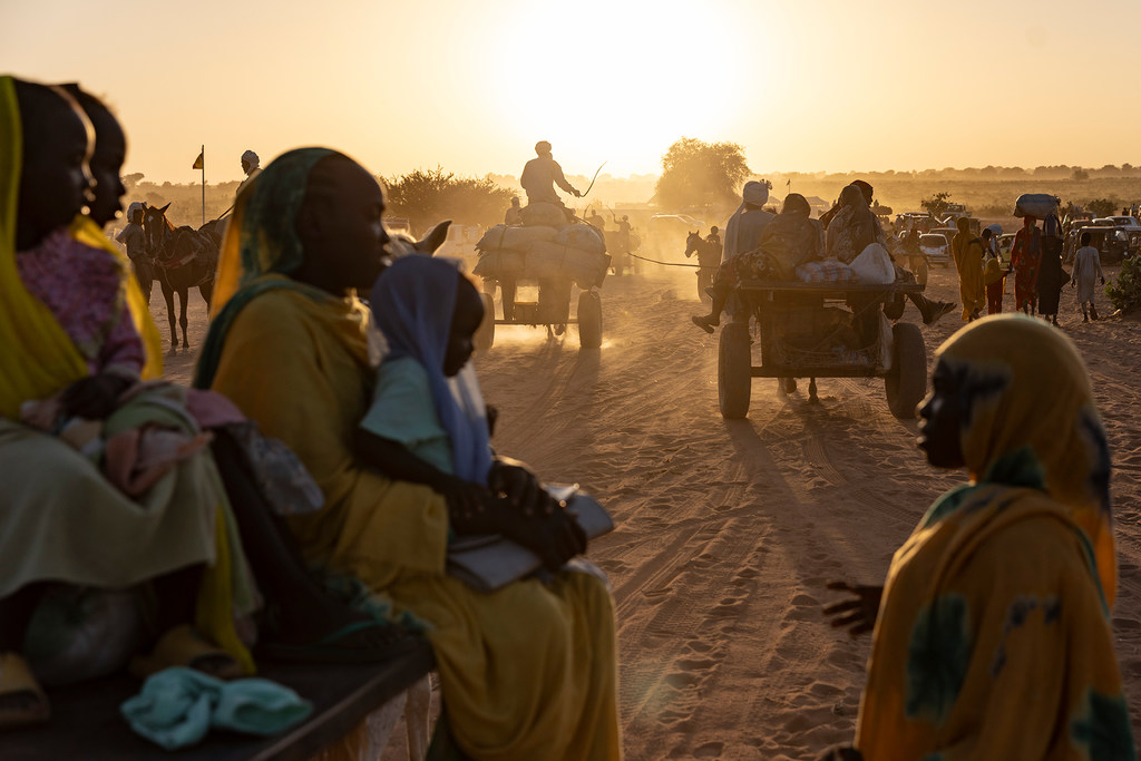 Sudanese refugees arriving at Adré, Chad, after fleeing violence (archived photo).