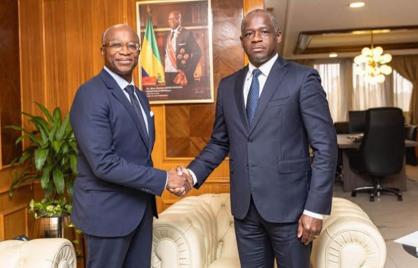 Gabonese and Monegasque officials in a bilateral meeting