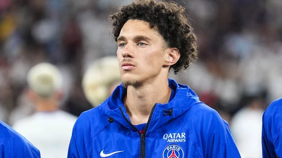 Maghnes Akliouche in action for Paris Saint-Germain